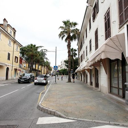 Koper Central King Studio Samo Exterior foto